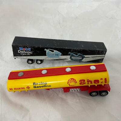 -203- COLLECTIBLE | Toy Semi Trucks