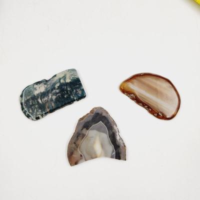MULTI TYPE SLICED & POLISHED STONES - GEODES?