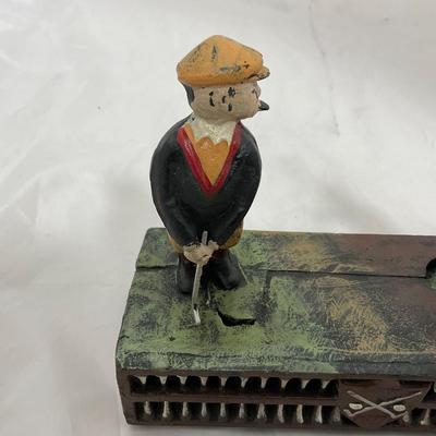 -206- COLLECTIBLE | Cast Iron Golfer Bank