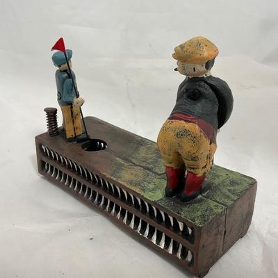 -206- COLLECTIBLE | Cast Iron Golfer Bank