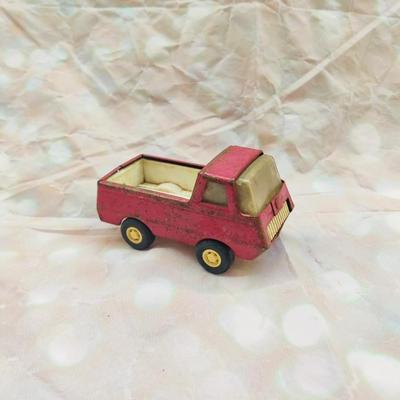 VINTAGE 1970'S TONKA MINI RED PICKUP TRUCK