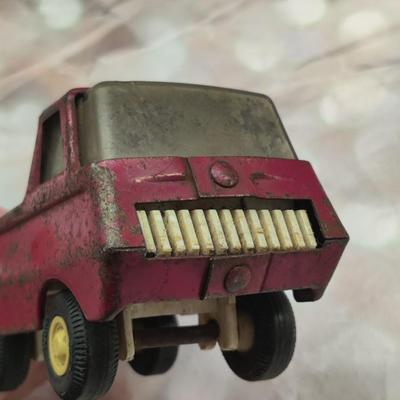 VINTAGE 1970'S TONKA MINI RED PICKUP TRUCK