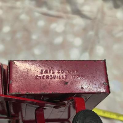 VINTAGE ERTL METAL FARM WAGON LOT