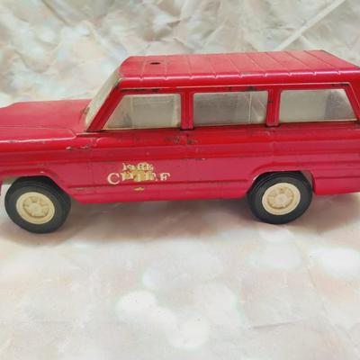 VINTAGE 1960/70'S TONKA FIRE CHIEF JEEP WAGONEER
