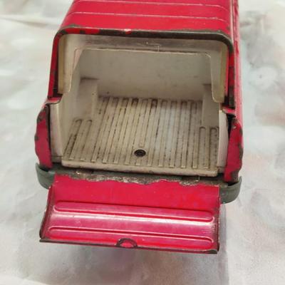 VINTAGE 1960/70'S TONKA FIRE CHIEF JEEP WAGONEER