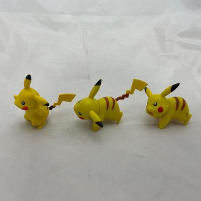 -234- COLLECTIBLE | Vintage PokÃ©mon Figures
