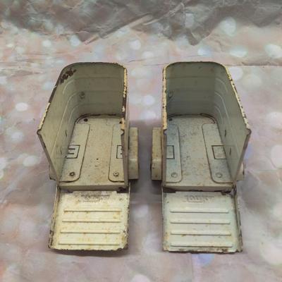VINTAGE TONKA STABLES TOY TRAILER LOT