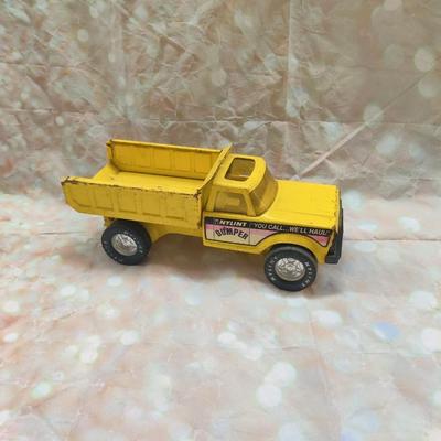 VINTAGE 1978/79 NYLINT DUMPER TRUCK "YOU CALL... WE'LL HAUL"