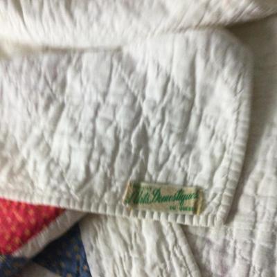 964 Vintage Cooperative dâ€™Arts Domestiques Quebec Swirl Quilt