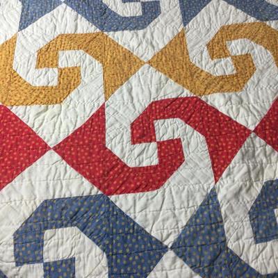964 Vintage Cooperative dâ€™Arts Domestiques Quebec Swirl Quilt
