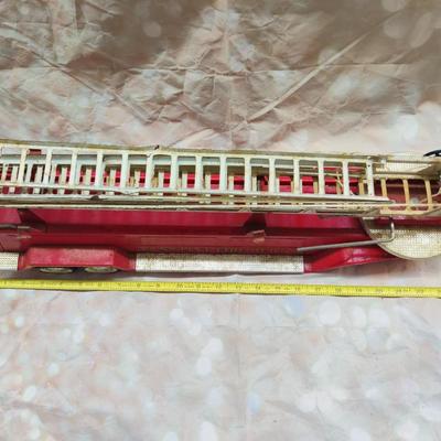 VINTAGE 1970'S NYLINT FIRE DEPARTMENT RED FIRE TRUCK W/ LADDERS