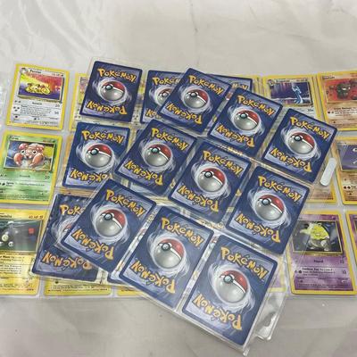 -240- COLLECTIBLE | Vintage PokÃ©mon Cards