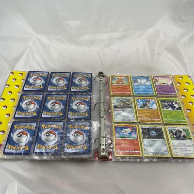 -241- COLLECTIBLE | Vintage PokÃ©mon Cards. & PokÃ©mon Binder