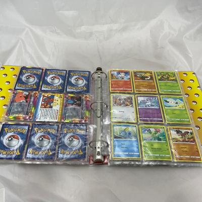 -241- COLLECTIBLE | Vintage PokÃ©mon Cards. & PokÃ©mon Binder