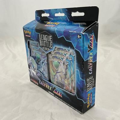 -248- COLLECTIBLE | PokÃ©mon Ice Rider Calyrex Set