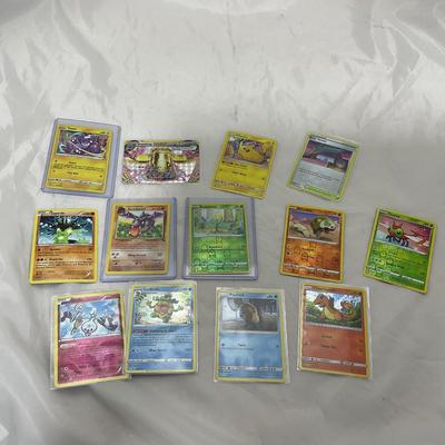 -251- COLLECTIBLE | PokÃ©mon Holographic Rare & Ultra Rare Cards