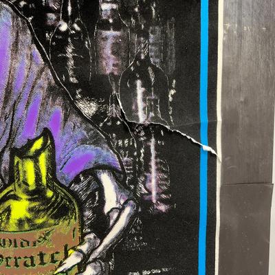 -255- COLLECTIBLE | Vintage Skull Blacklight Poster