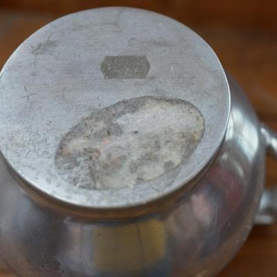 VINTAGE PEWTER PITCHER OF 1 GALLON / EXCELLENT ANTIQUE FOLK ART PAINTED WOODEN BIRD