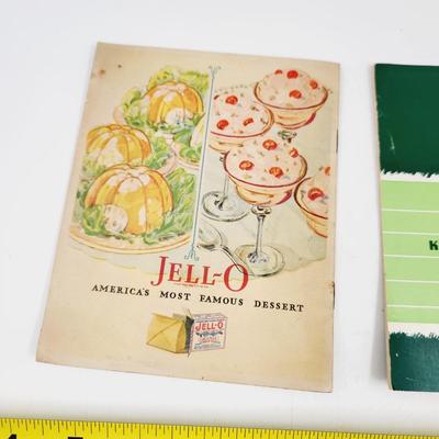 VINTAGE FOOD & MORE COLLECTABLE BOOKLETS