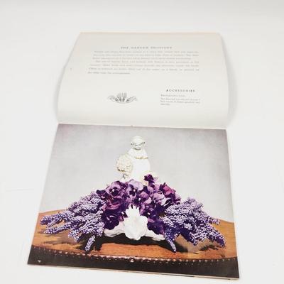 1941 COCA-COLA CO BOOKLET - FLOWER ARRANGING
