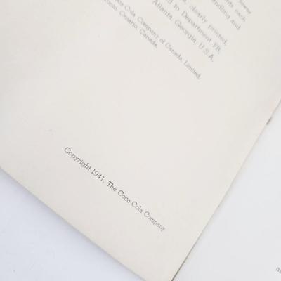 1941 COCA-COLA CO BOOKLET - FLOWER ARRANGING