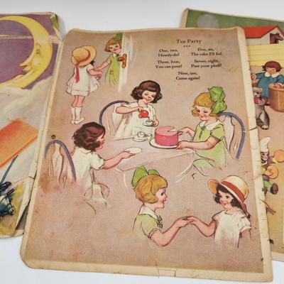 VINTAGE NURSEY RHYMES COLORFUL PAGES - COLLECTABLES