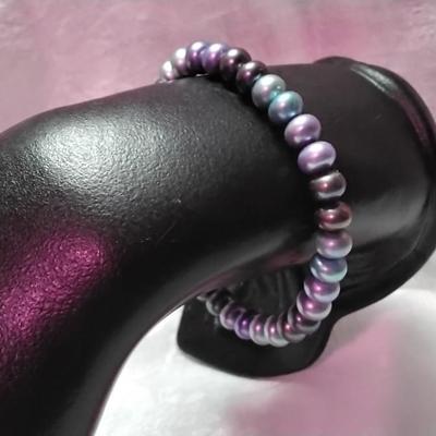 Beautiful Jewel Tones  7mm Pearl Adjustable Bracelet