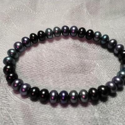 Beautiful Jewel Tones  7mm Pearl Adjustable Bracelet
