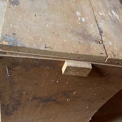Wood Work Bench w/pegboard