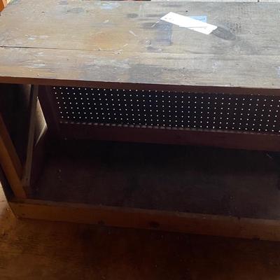 Wood Work Bench w/pegboard