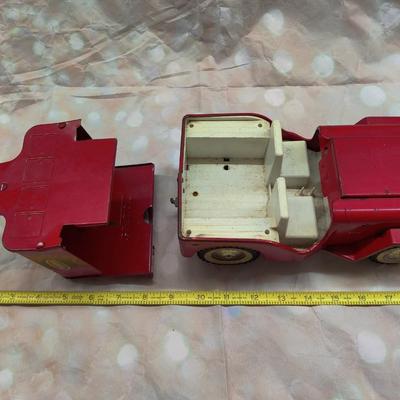 VINTAGE 1960'S TONKA #425 JEEP PUMPER FIRE TRUCK