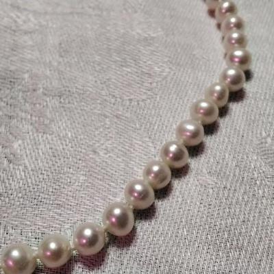 Very Nice Sheen White 7mm 16" Necklace With 16" Necklace 14 GF Clasp