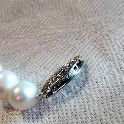 Very Nice Sheen White 7mm 16" Necklace With 16" Necklace 14 GF Clasp