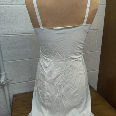 VINTAGE SEARS THE IMPROVED DOESN'T SLIP NYLON FULL SLIP SIZE AVERAGE 36