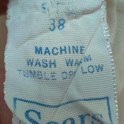 VINTAGE SEARS SHE DOESN'T SLIP NYLON FULL SLIP SIZE 38
