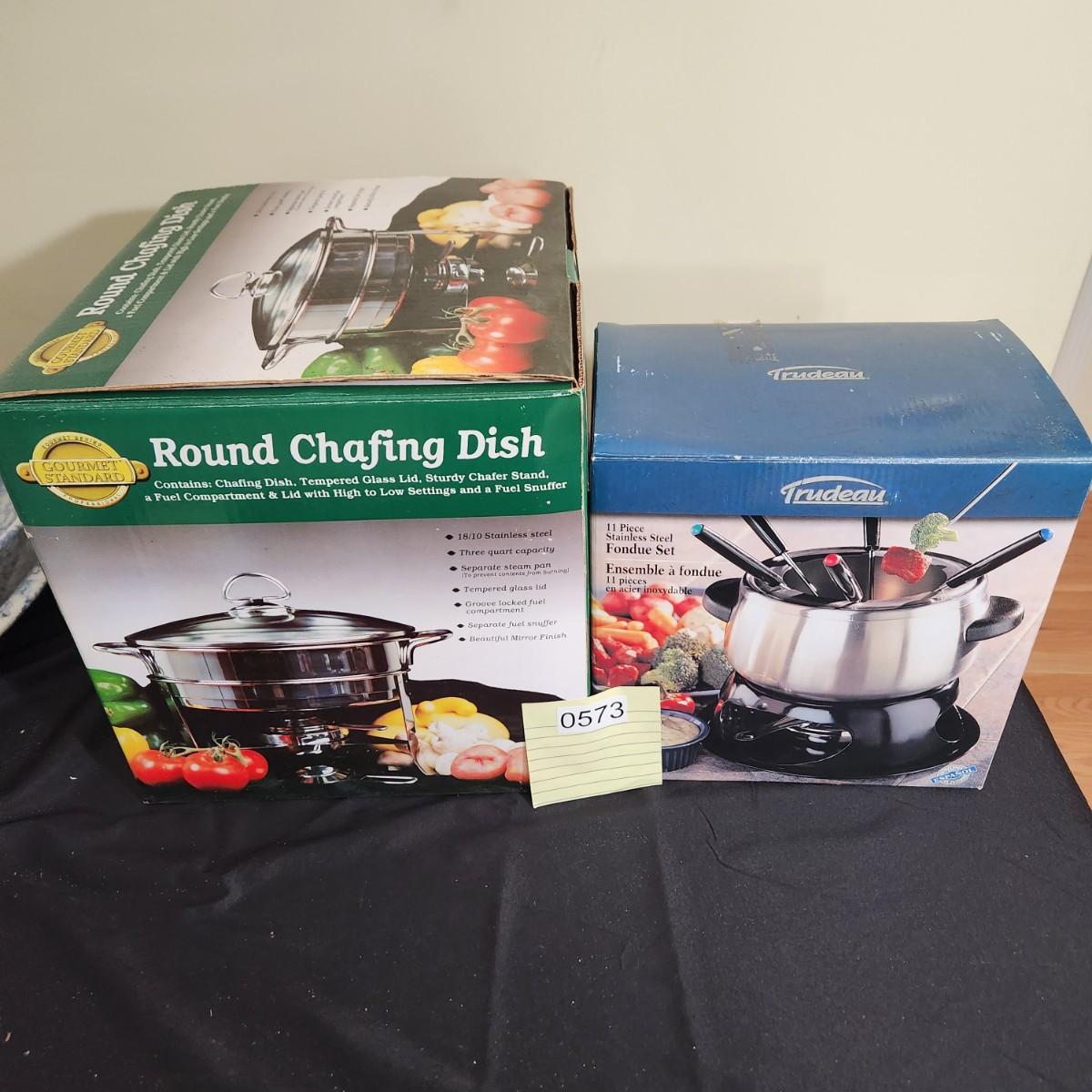Round Chafing Dish & Trudeau Fondue Set lot 573