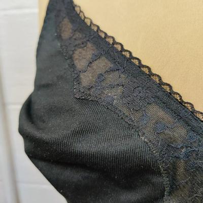 VINTAGE BLACK BULLET STYLE BRA
