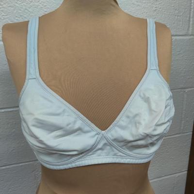 VINTAGE BALI BRA SIZE B 40