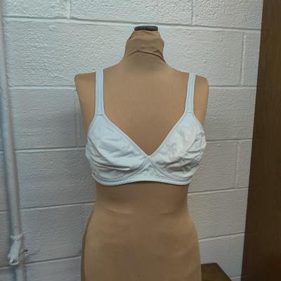 VINTAGE BALI BRA SIZE B 40