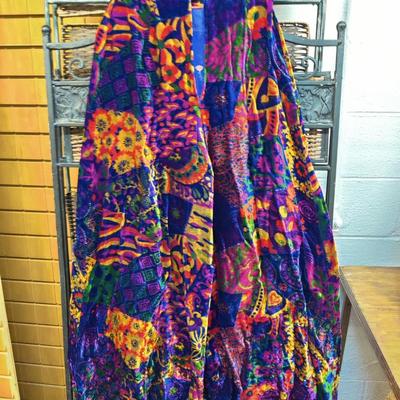 FABULOUS VINTAGE PATCHWORK PRINT CRUSHED VELVET BELL BOTTOM PANTS WAIST 26"