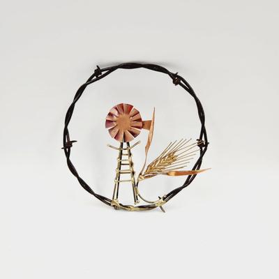 BARBED WIRE WINDMILL ART DESIGN