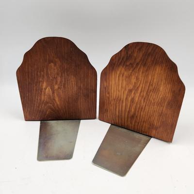 VINTAGE WOODEN BIRD BOOK ENDS