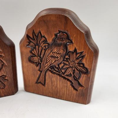 VINTAGE WOODEN BIRD BOOK ENDS
