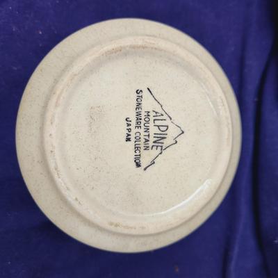 ALPINE MOUNTAIN STONE WARE CONTAINER