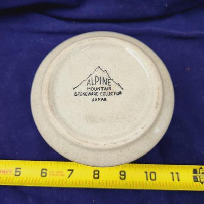 ALPINE MOUNTAIN STONE WARE CONTAINER