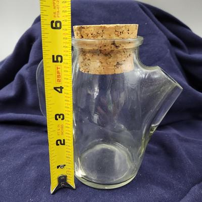 VINTAGE WESTMORELAND SNUB NOSE PITCHER W/ CORK