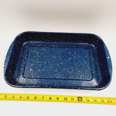 VINTAGE RECTANGULAR GRANITEWARE ENAMEL BLUE SPECKLED CASSEROLE DISH