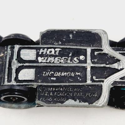 VINTAGE DIE CAST CAR BUNDLE