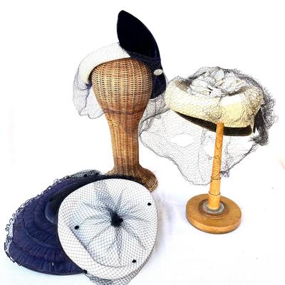 LOT 107 Group Ladies Straw Hats 4 pcs Bows Veils Lace