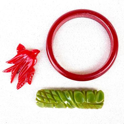 LOT 120 Vintage Bakelite Group Carved Bar Pin, Bangle, Bird Dress Clip